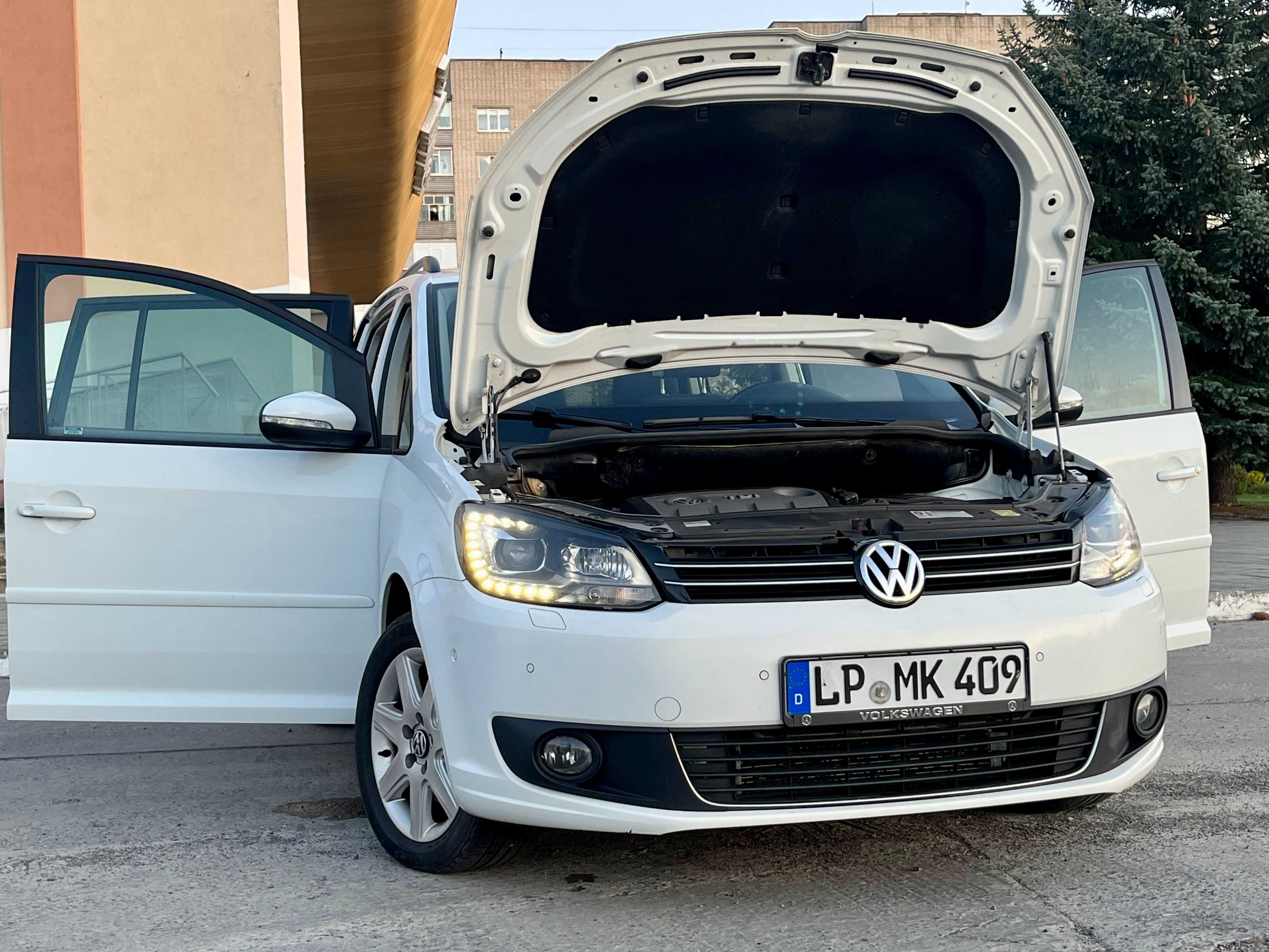 Volkswagen Touran 2015