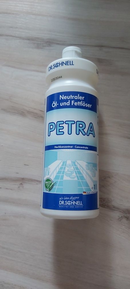 Dr.Schnell Petra Koncentrat Odtłuszczacz HI33327