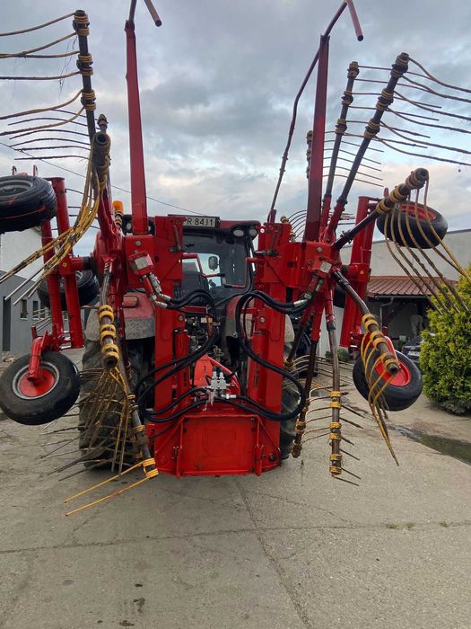 Zgrabiarka dwukaruzelowa AGRAM. Jednokaruzelowa Pottinger