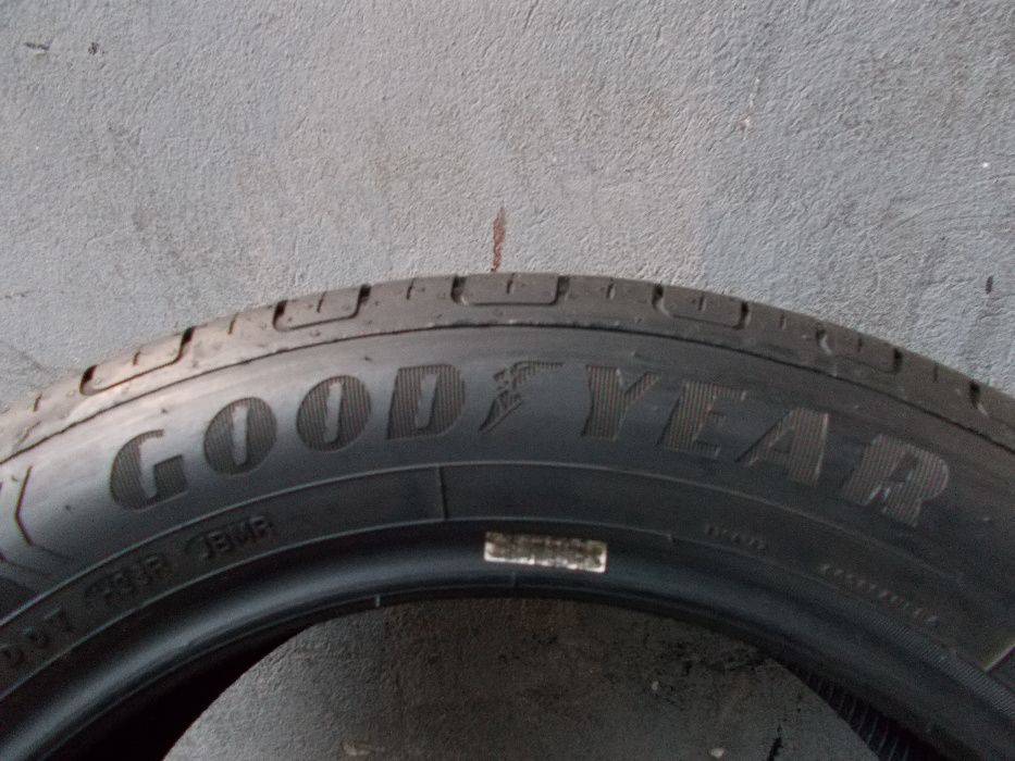 (J76) 215/55R17 94V Goodyear EfficientGrip 2018/16 GWARANCJA