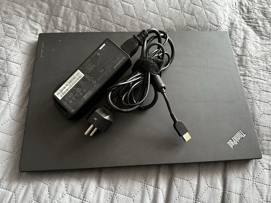 Lenovo ThinkPad T560 – Wydajny Laptop Biznesowy