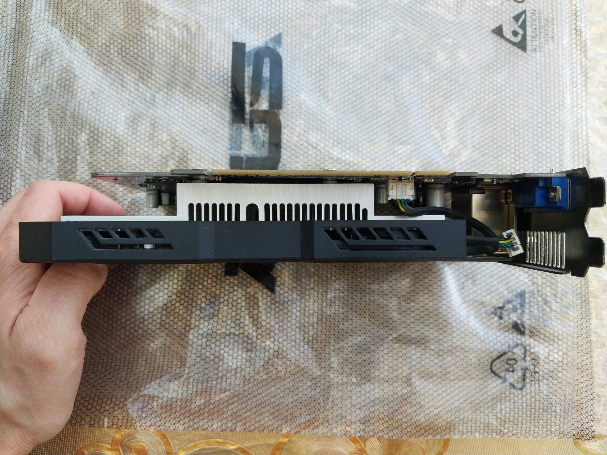 Дискретна відеокарта Asus GeForce GTX 750 Ti, 2GB GDDR5, 128-bit