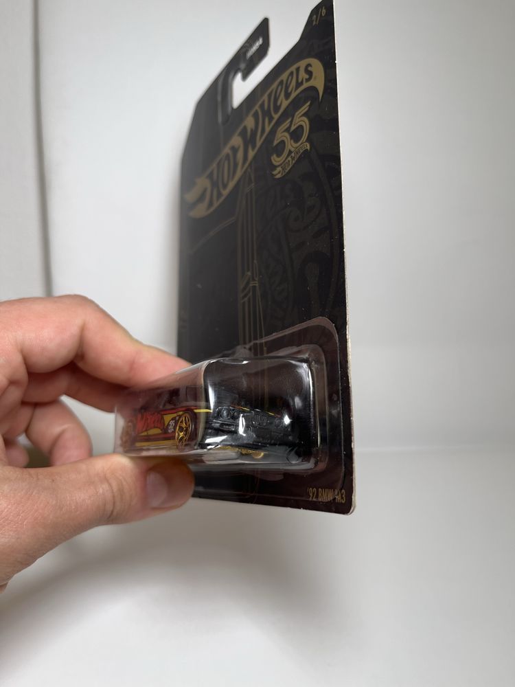 Колекційна модель ʼ92 BMW M3 Hot Wheels