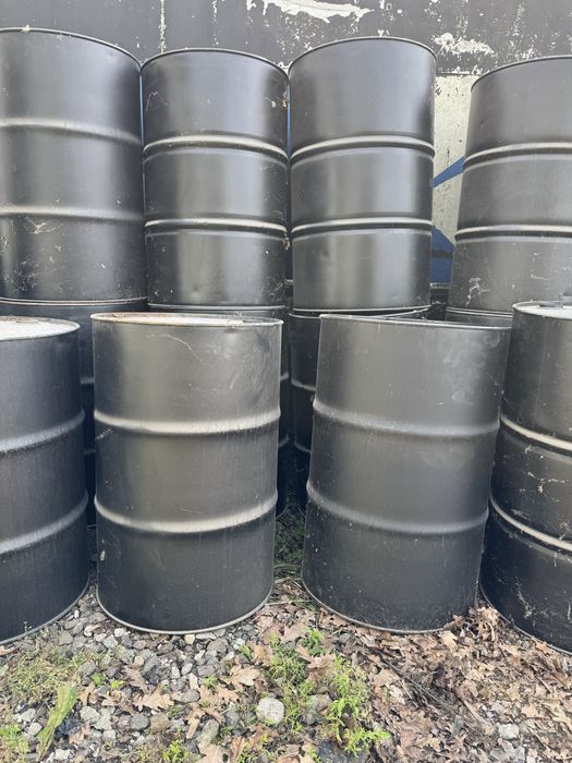 Beczki metalowe pojemniki zbiornik 200L