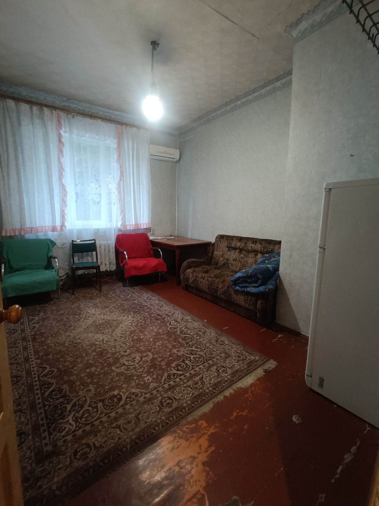 Сдам 2 комнатную квартиру метро ХТЗ, ул Мира