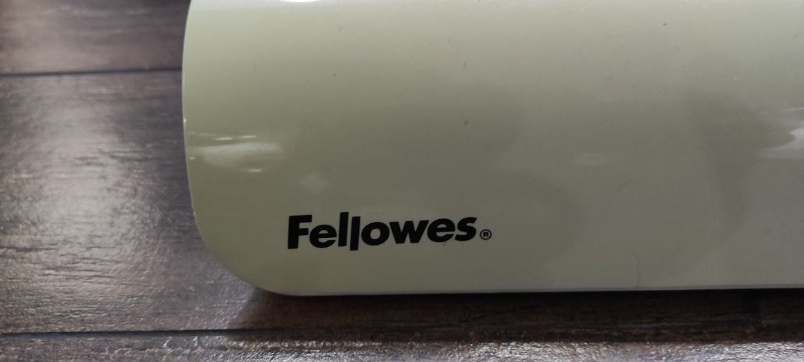 Bindownica Fllowes Pulsar + 300