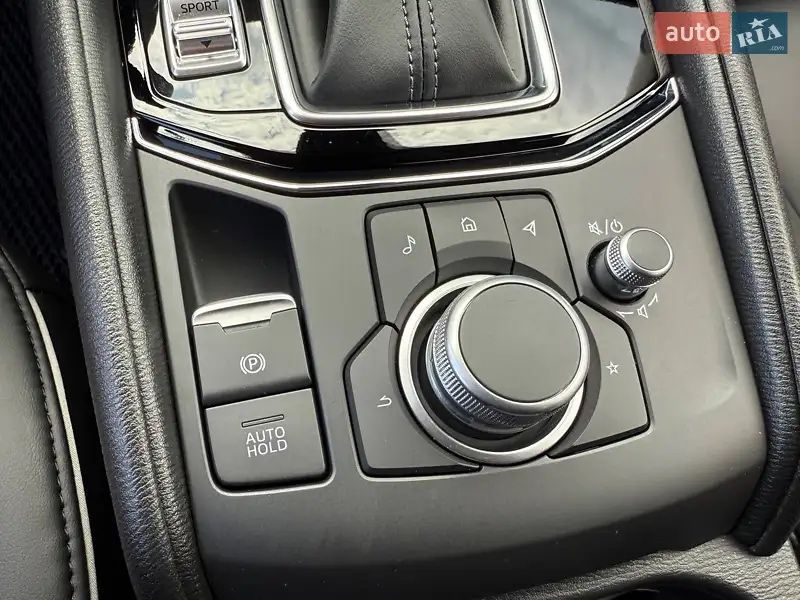 Продам своє авто в ідеальному стані з мінімальним пробігом стан нове