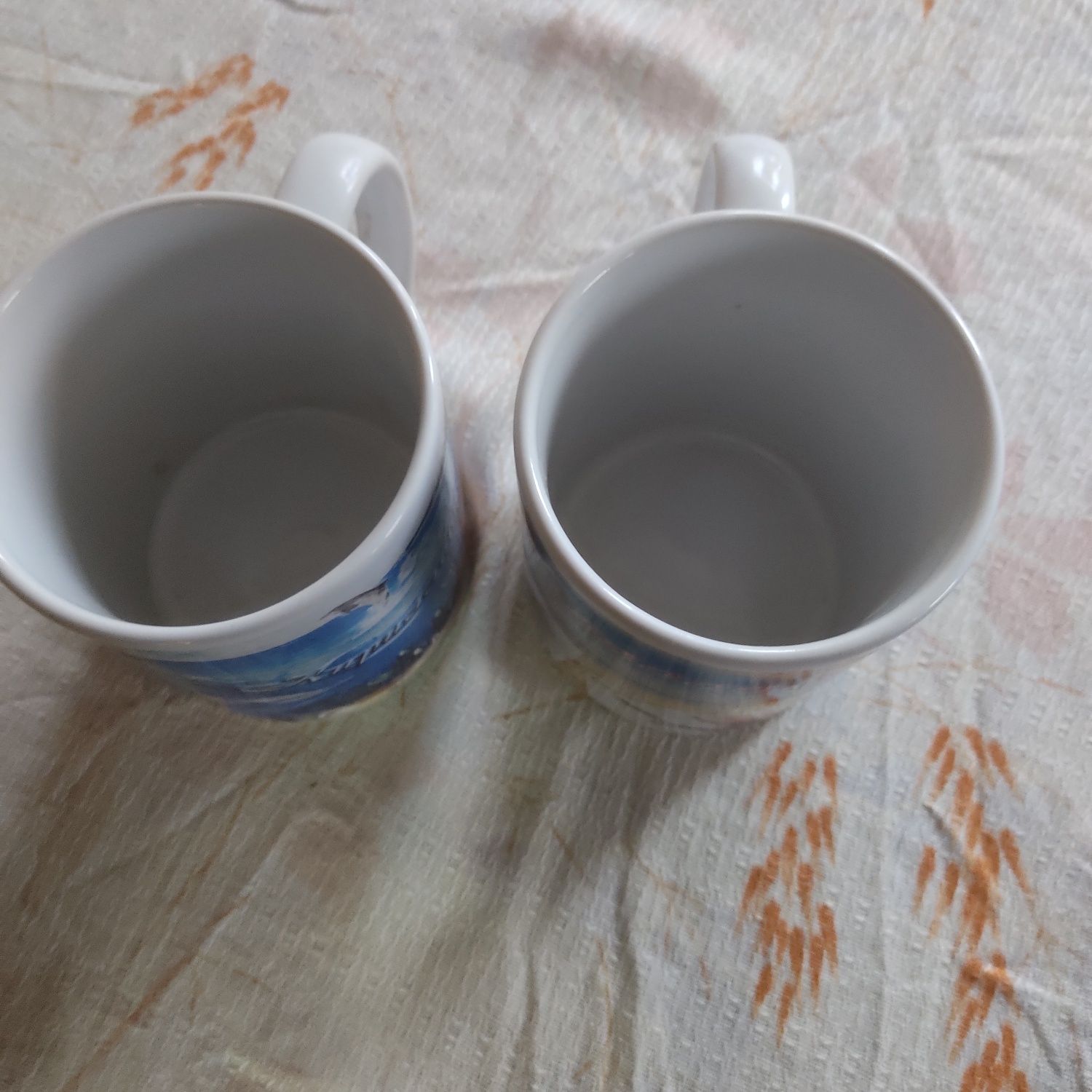 Две чашки с моря