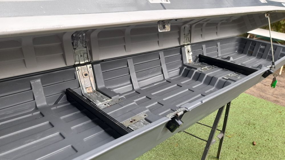 Box bagażnik dachowy Thule 250 bardzo mocny prawo lewo jeep bus kamper