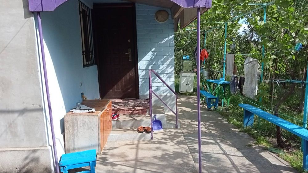 Частный дом.Николаевская область,г.Николаев,с.Пересадовка,СВТ Фарада