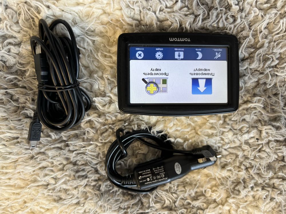 Tom-tom 4ETO3 Автомобільний GPRS навігатор і блок живлення з Німеччини