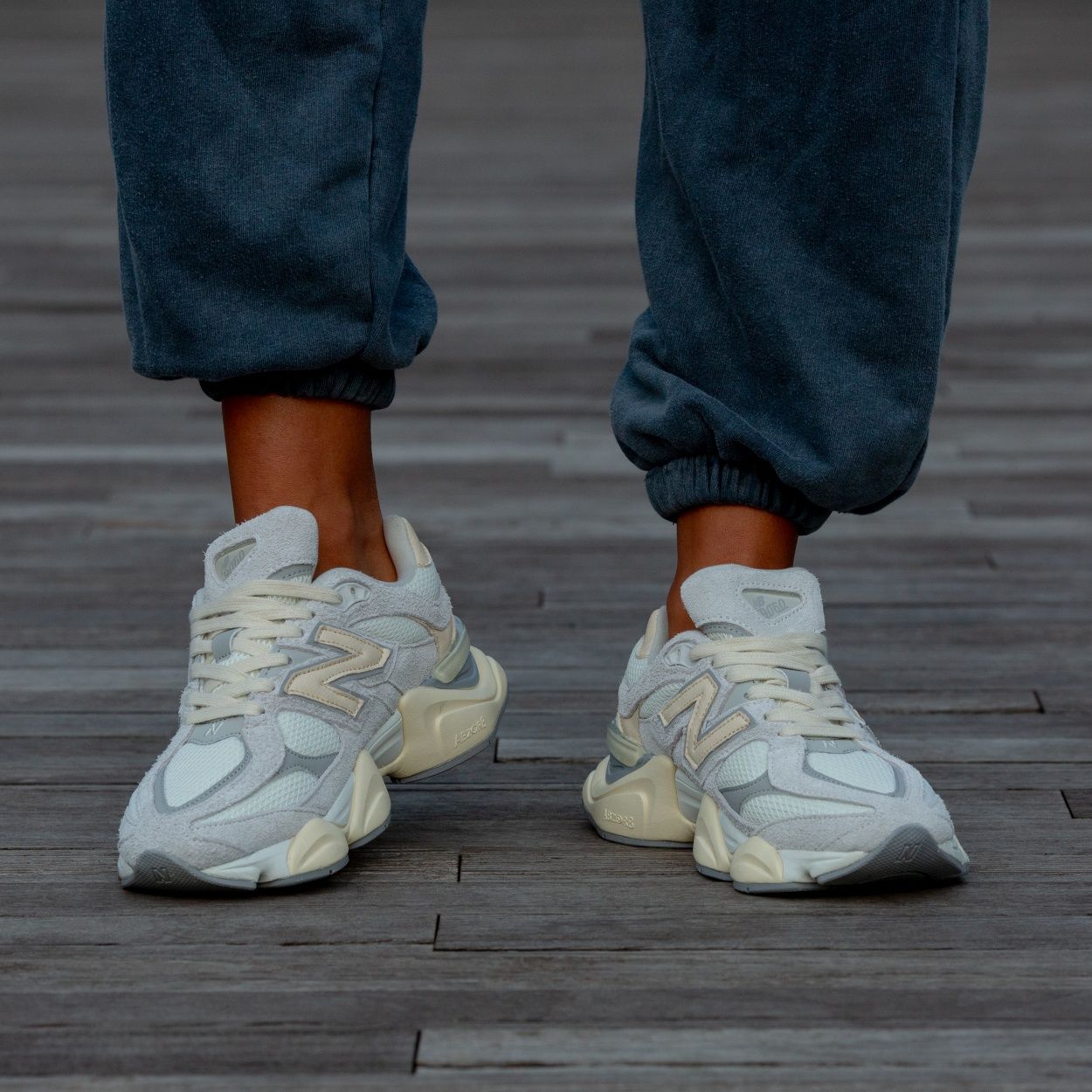 Новые кроссовки New Balance (36-45) Кросовки нью беланс серые беж