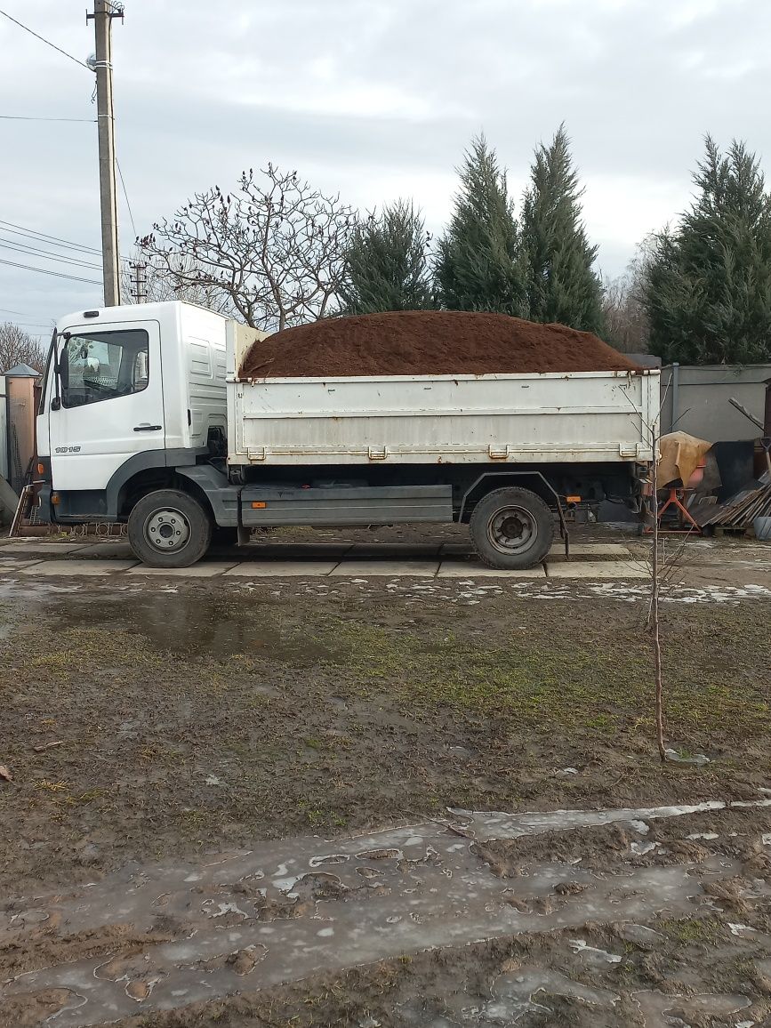 Вантажні перевезення Вивіз смістя