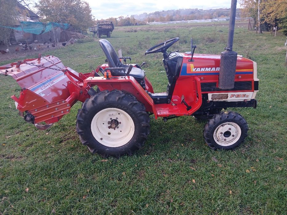 Yanmar 4x4 z glebogryzarkom japoński traktor nowe opony
