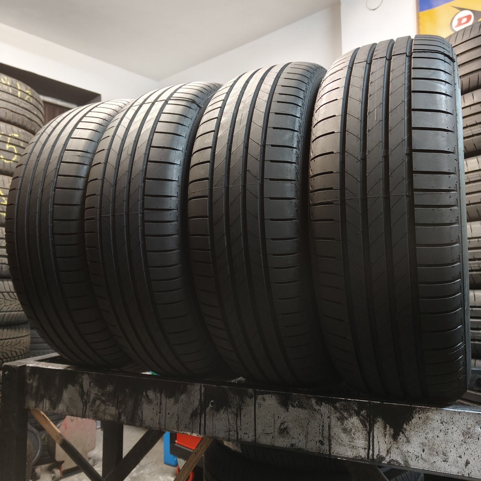 215/65/16 Sprzedam komplet opon letnich Bridgestone