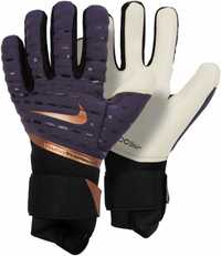 Воротарські рукавиці Nike Phantom Elite Goalkeeper 10 DV3108 524