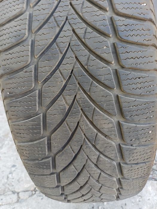 Резина  зимняя GOODYEAR UltraGrip Ice 2  205/55 R16
