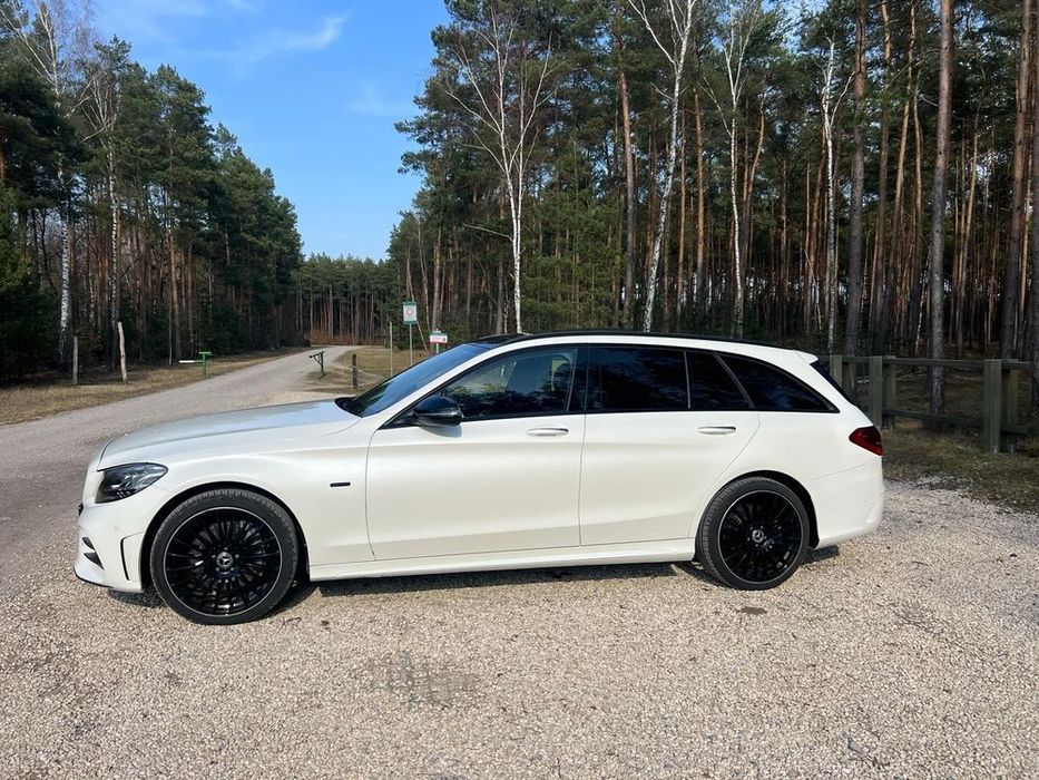 Mercedes-Benz Klasa C Mercedes C 300e AMG 320 KM 9G-TRONIC AMG 320 KM