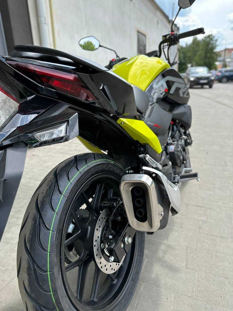Мотоцикл Lifan KPS200