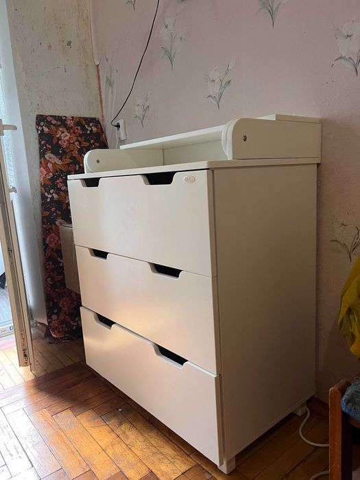 Пеленальний стіл комод