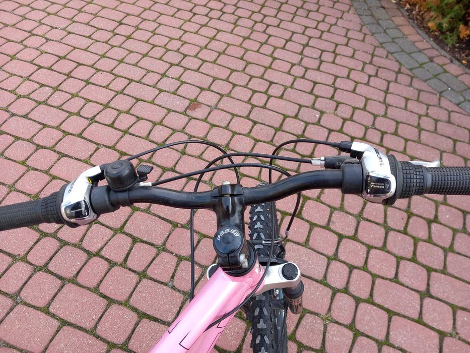 Sprzedam rower damski, różowy, ZASADA MAXIM HIGHLANDER 301 26"