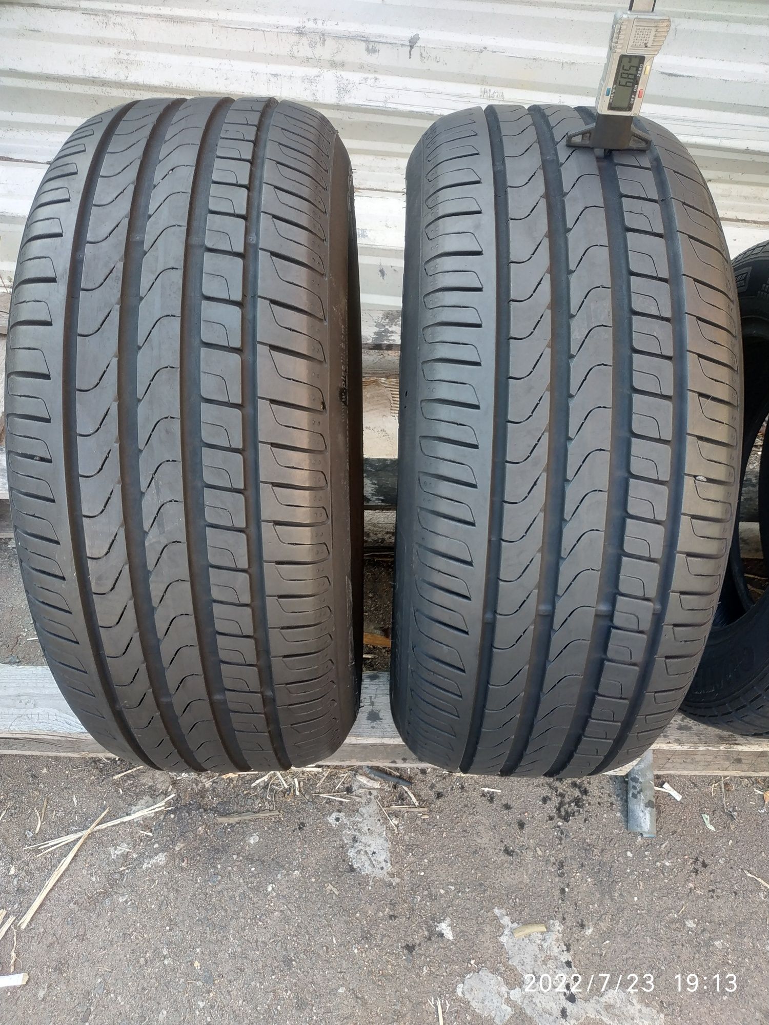 Шины резина лето 225/55 R16 Pirelli cinturato p7