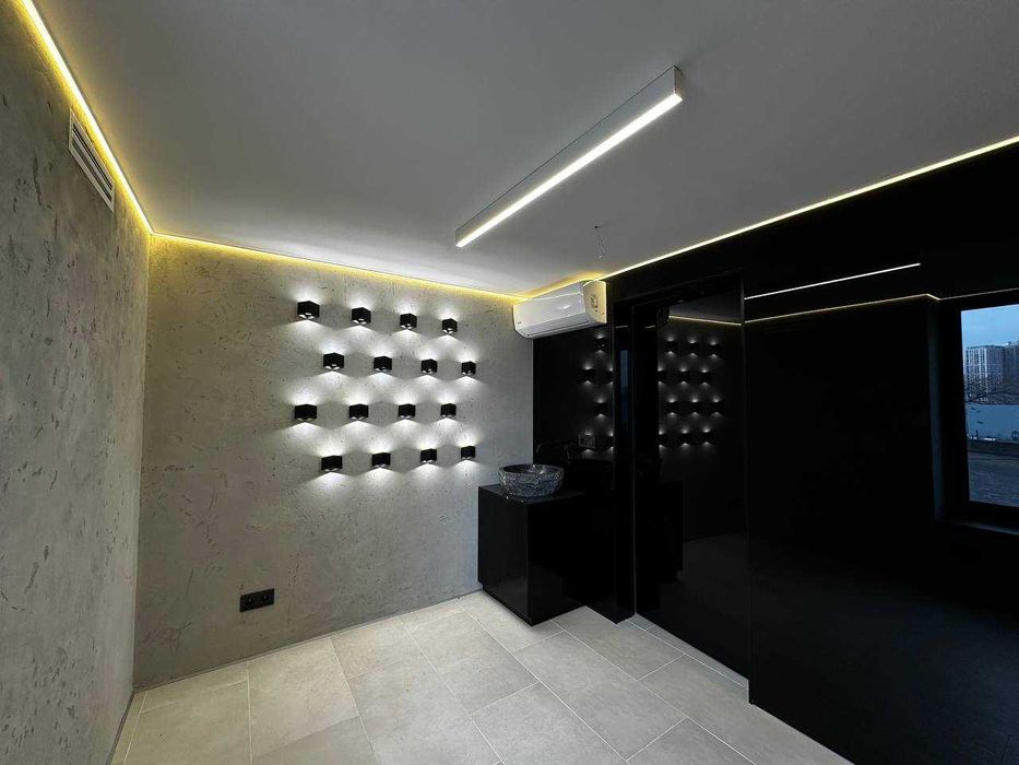 Продаж комерційного приміщення з дизайнерським ремонтом ЖК “Зарічний”!