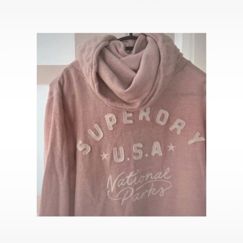 Bluza różowa SuperDry