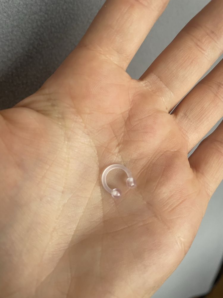 Przezroczysty kolczyk poercing helix septum do ucha i nosa