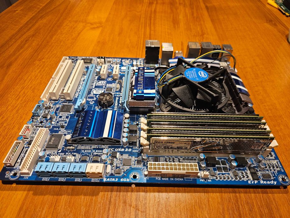 Płyta Gigabyte Z390 UD CPU i5-760 RAM 8GB OCZ