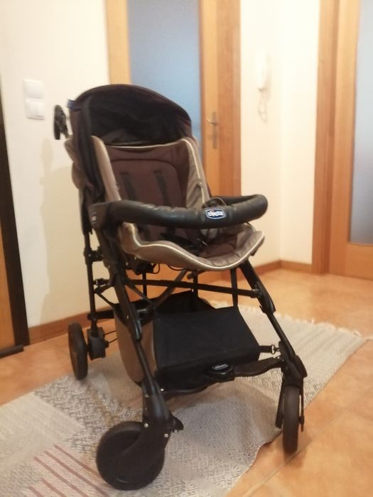 Carrinho de bebé CHICO
