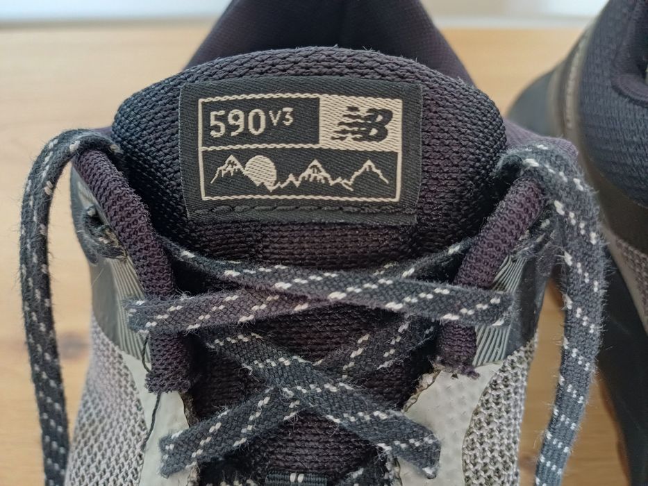 Buty New Balance 590 v3 all terrain rozmiar 42 trekkingowe 42,5