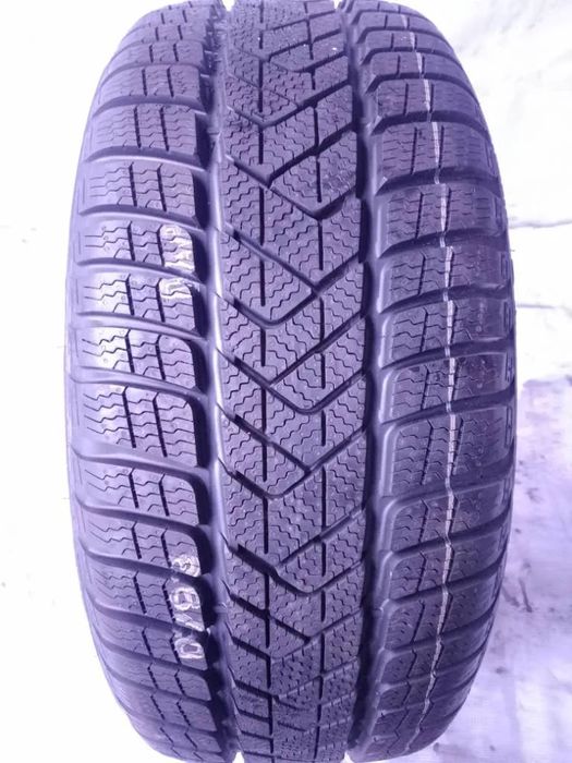 Pirelli Sottozero 3 225/40 r18 92V 2023