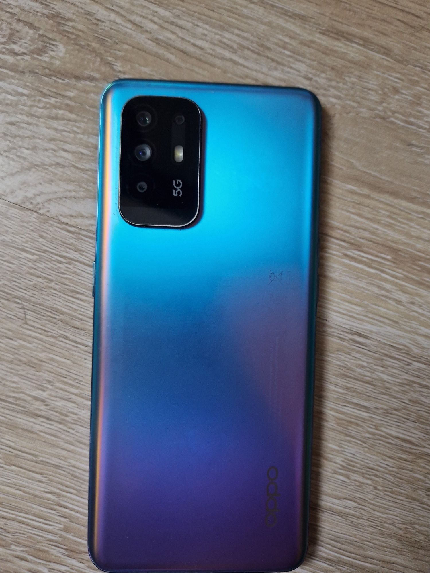 Telefon Oppo Reno5 Z