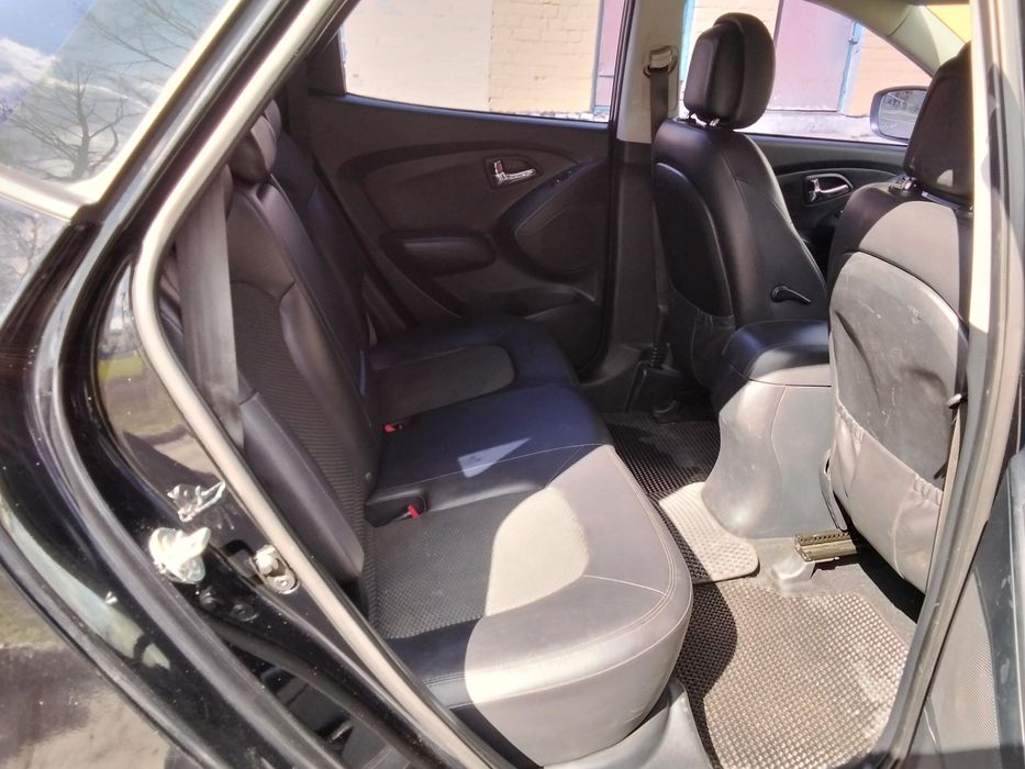 Продам Hyundai ix35 -2012