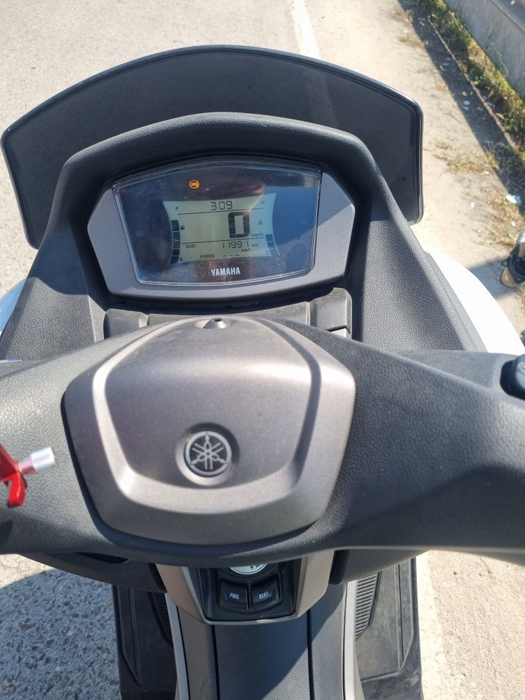 Yamaha Nmax 125 cc