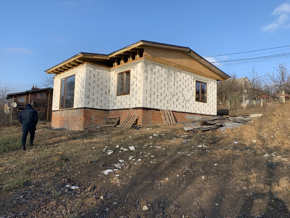 Продам дом,дачу у воды, свой пляж. 18 соток