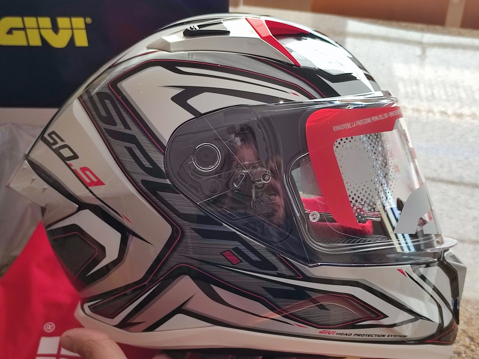 Capacete GIVI 50.9 ATOMIC BLACK / SILVER - Novo Tamanho S