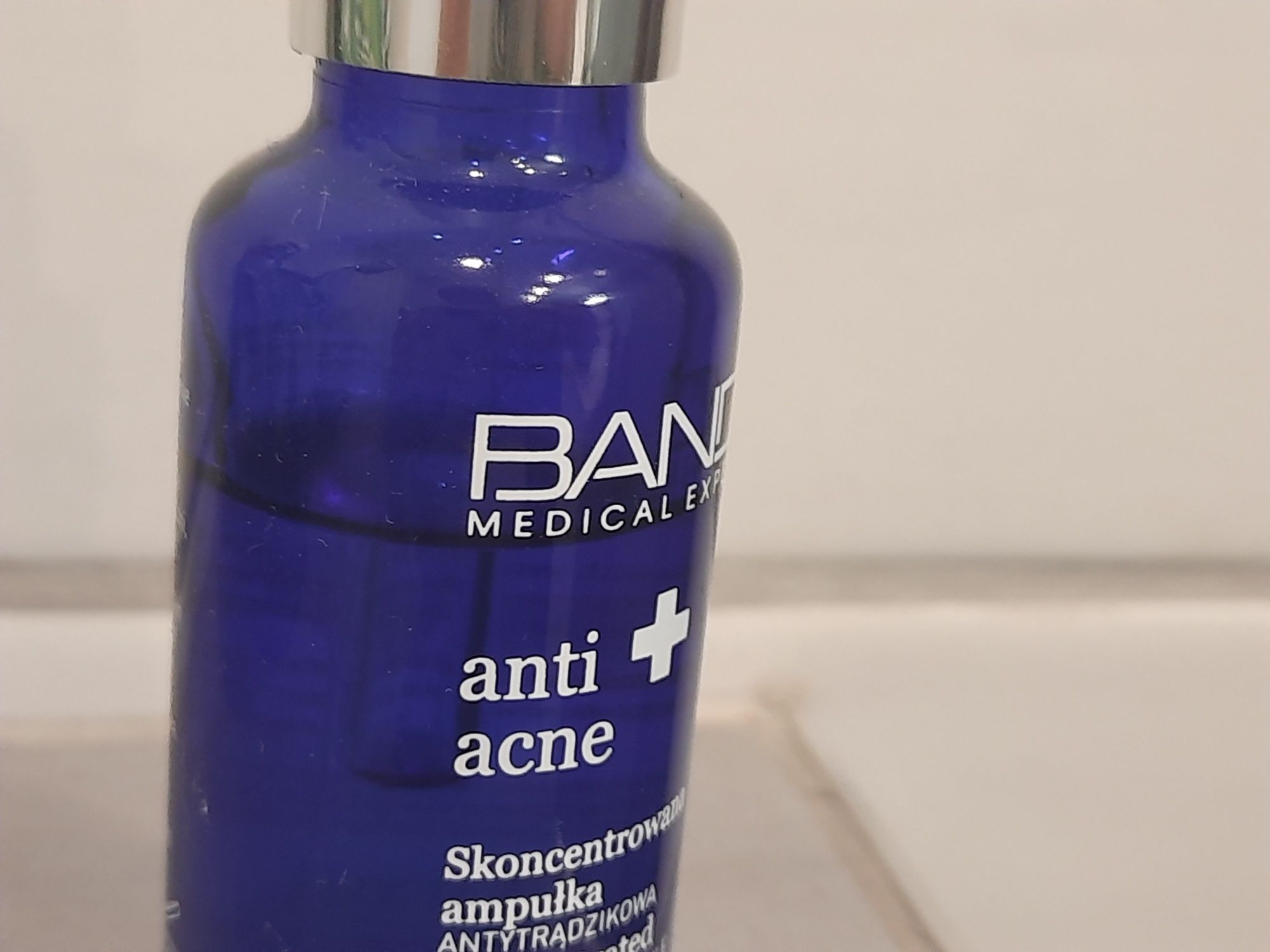 Bandi anti acne serum