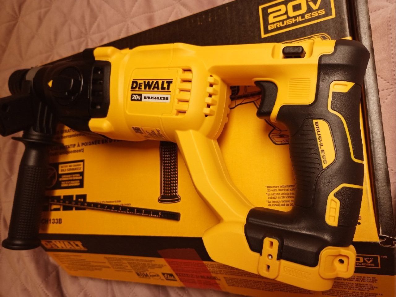 Перфоратор DEWALT DCH133 20V бесщеточный
