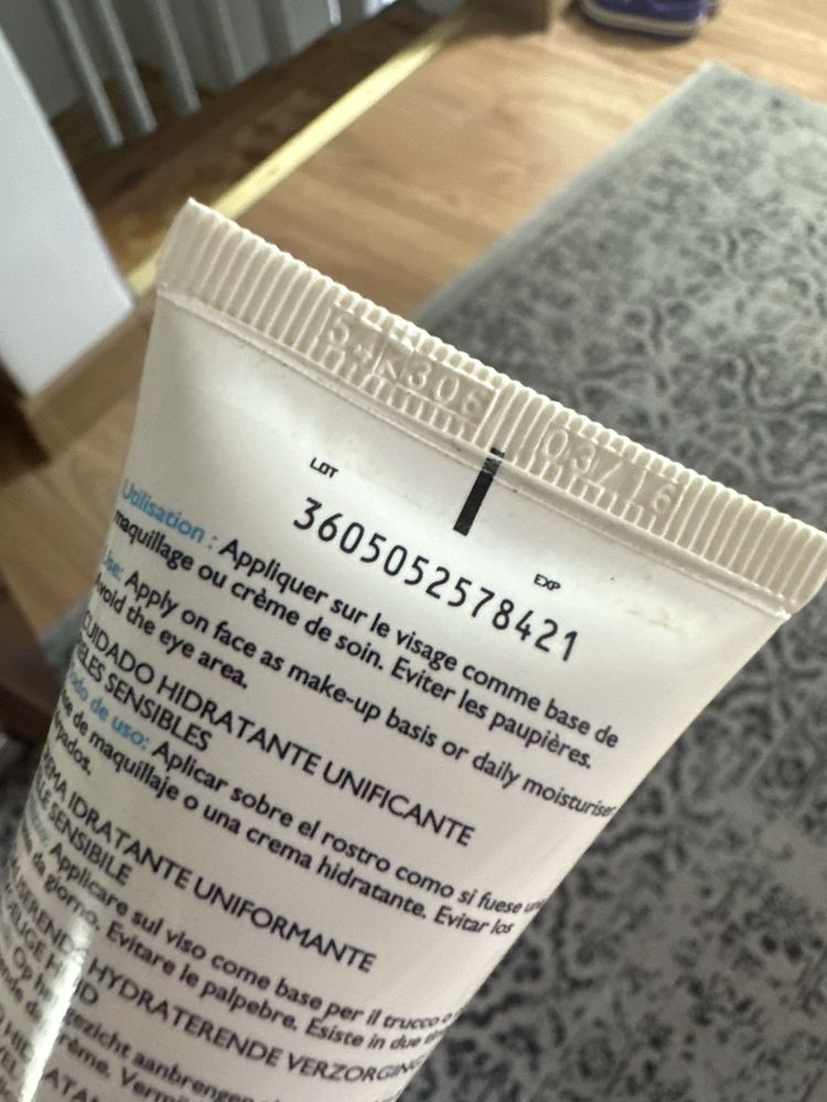 La Roche Posay Hydreane BB