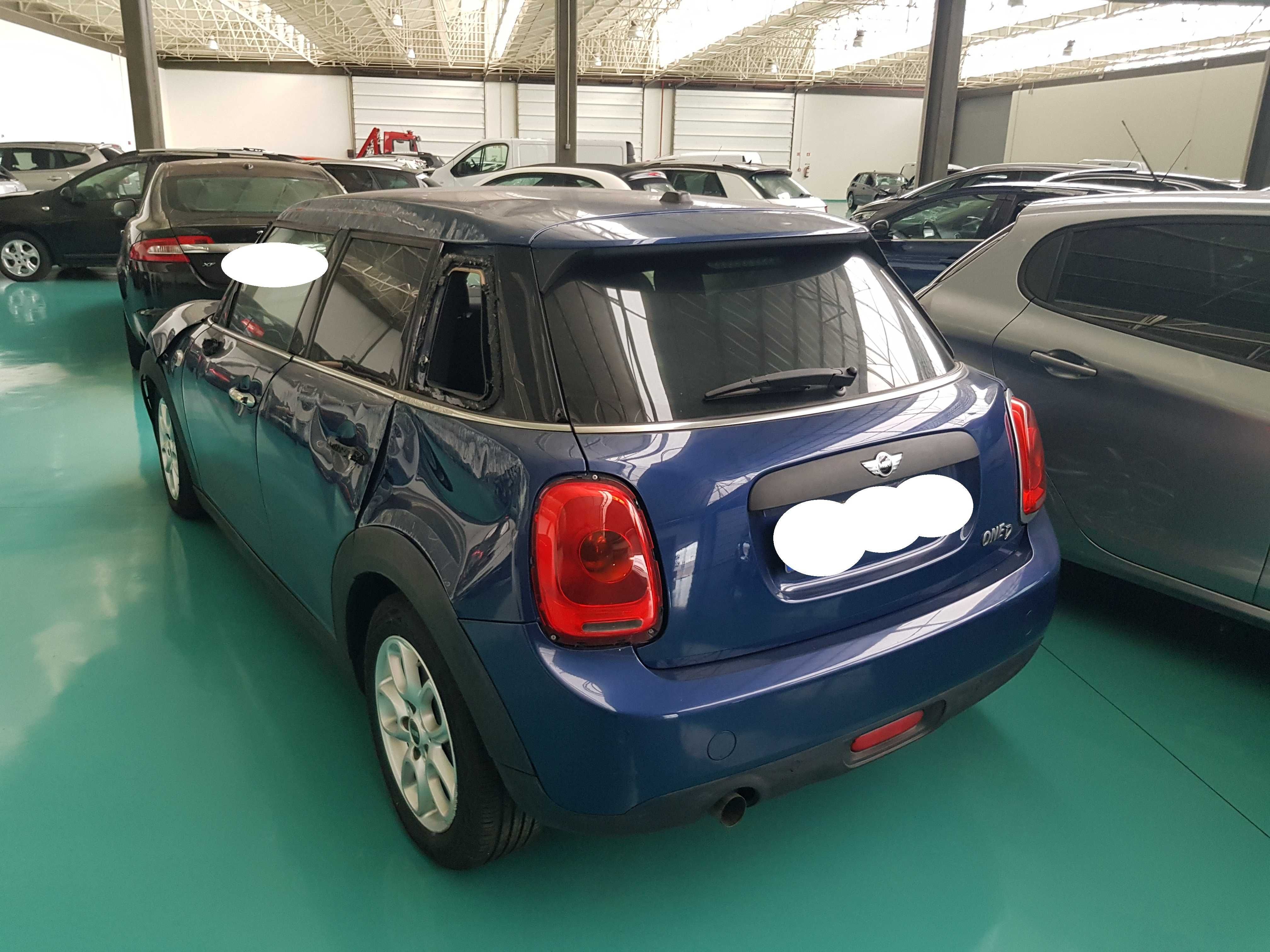 MINI 5 Portas One D