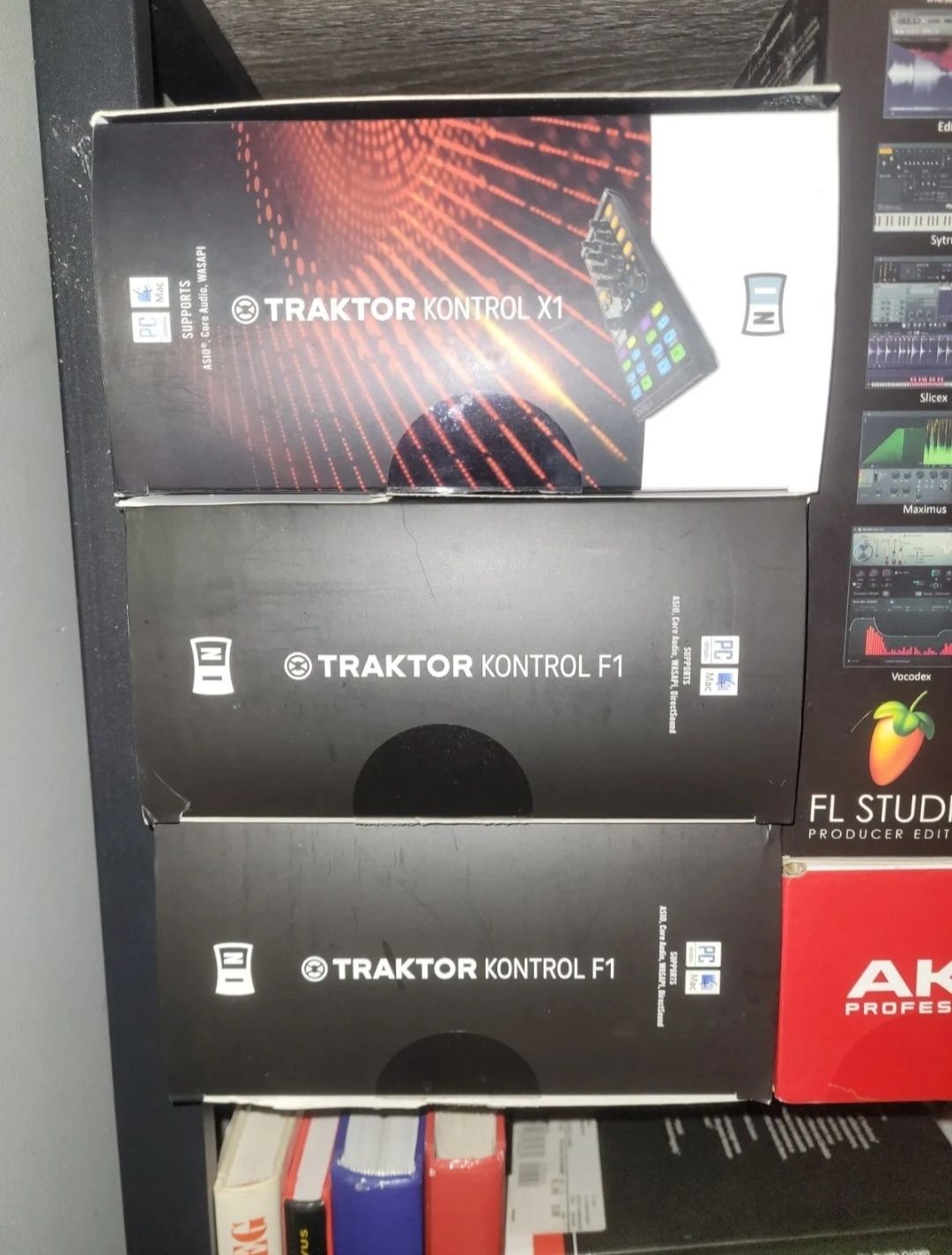 Traktor X1 MK2, Traktor F1 (x2) + extras