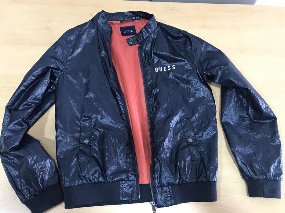 Casaco corta vento da Guess