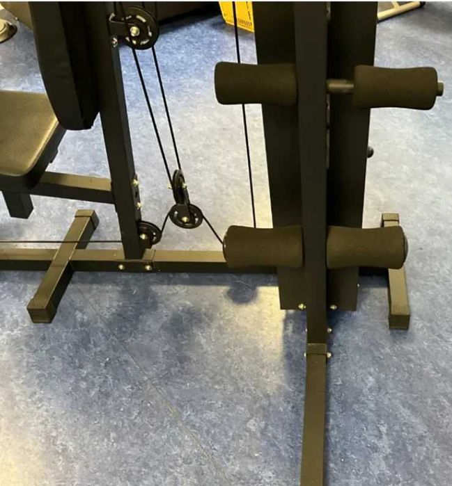 Atlas do ćwiczeń wielostanowiskowy /treningowy + piłka refleksowa