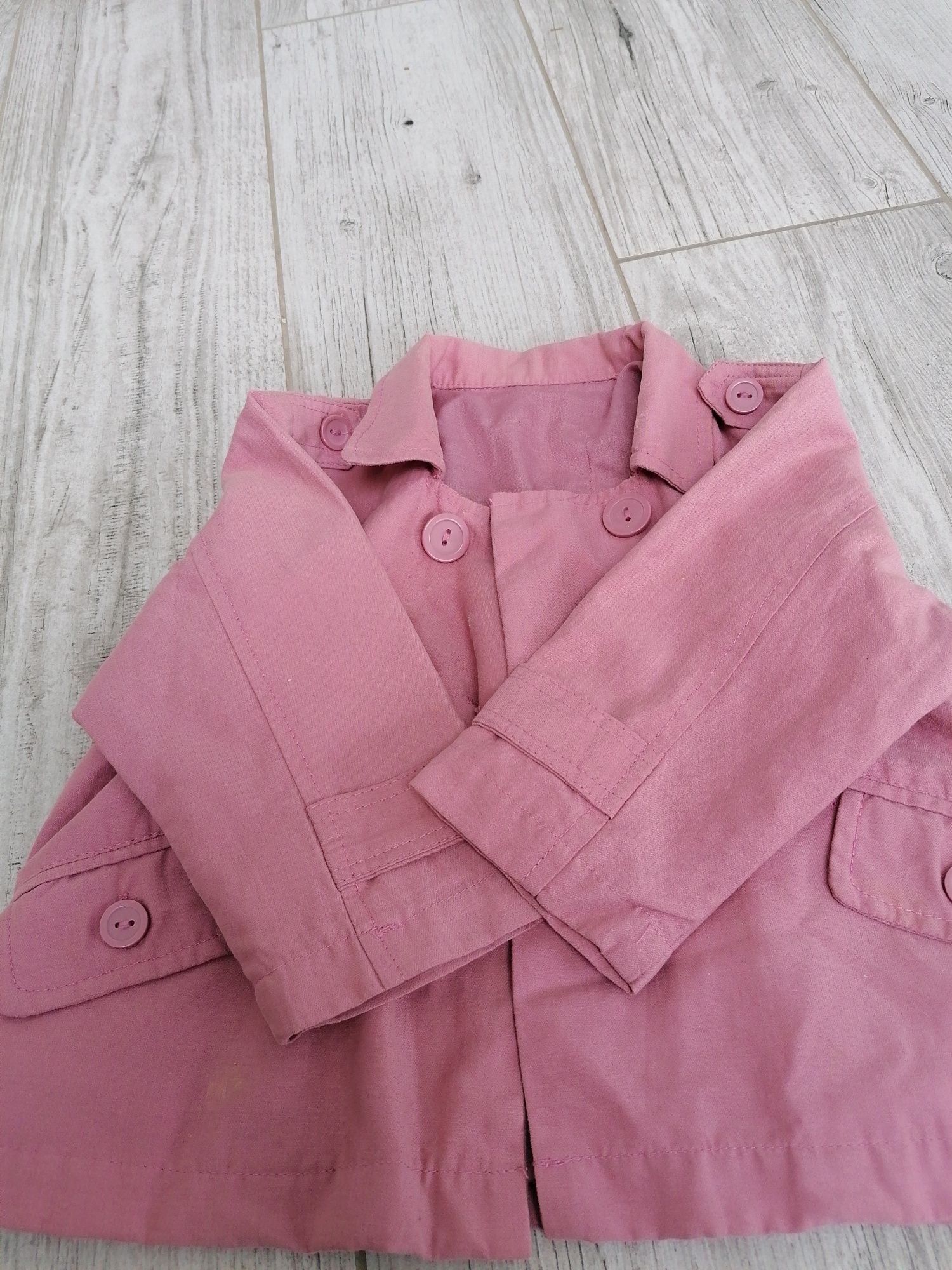 Różowa kurtka na wiosnę plaszczyk rozmiar 80 86