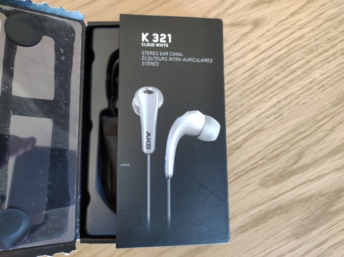 Fones AKG  K 321