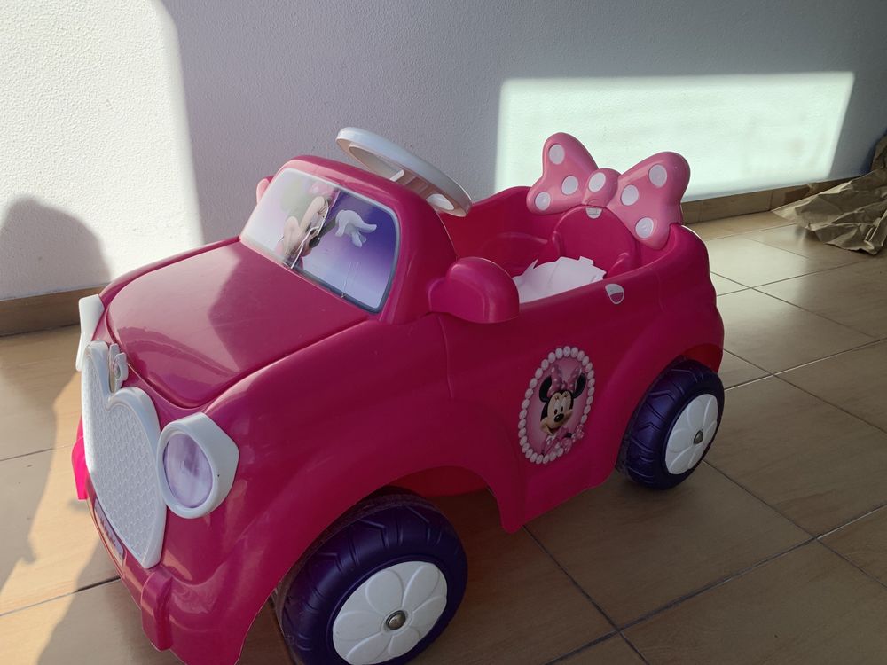Carrinho electrico telecomandado Minnie