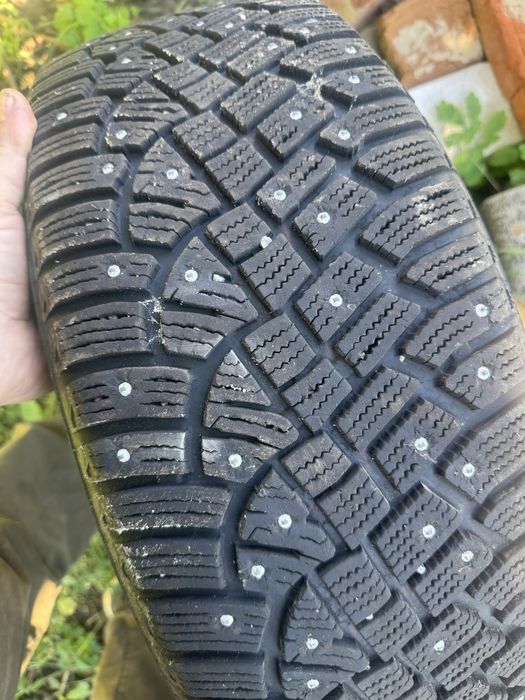 Continental winer contact 225:60 r16
