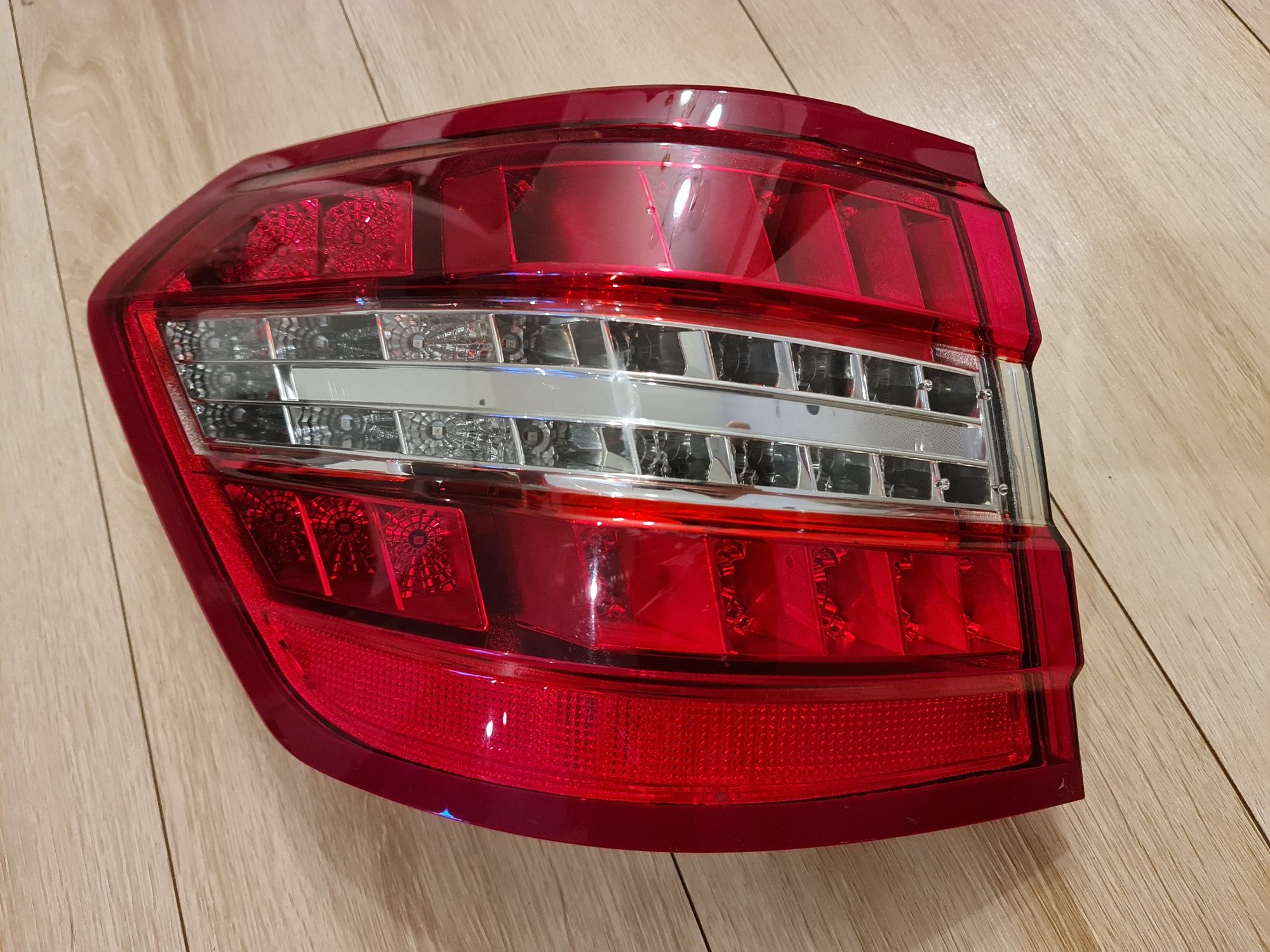 W212 lampa led oryginal nowa